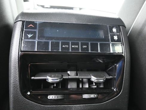 New 2026 Jeep Grand Cherokee L 4WD image 29