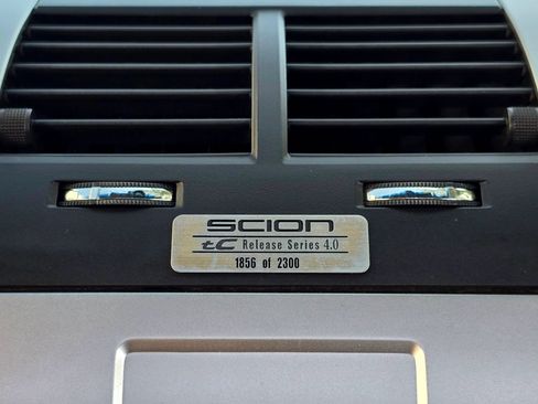 Used 2008 Scion tC FWD image 31