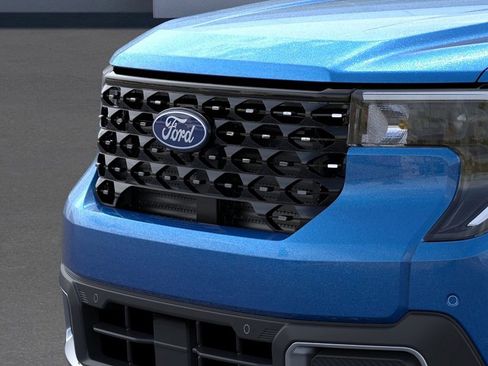 New 2026 Ford Maverick Lariat w/ 4K Tow Package AWD/4WD image 18