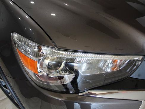 Used 2017 Mitsubishi Outlander Sport AWD image 10