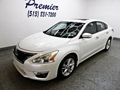 Used 2014 Nissan Altima 2.5 SL w/ Technology Package