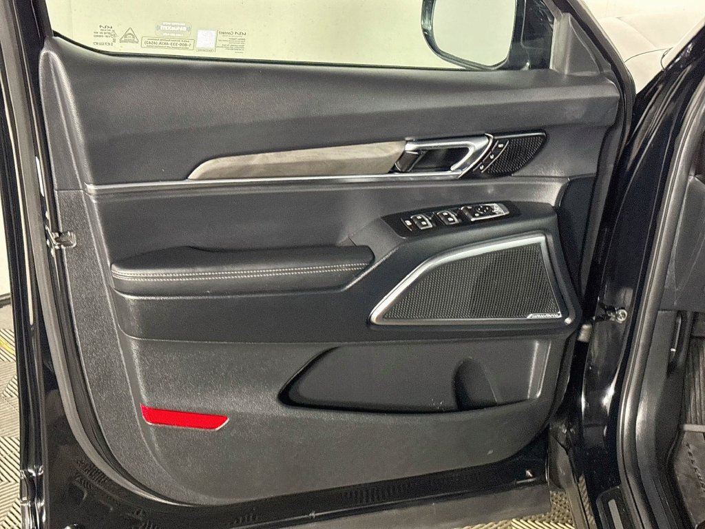 Used 2025 Kia Telluride SX X-Line AWD/4WD image 10