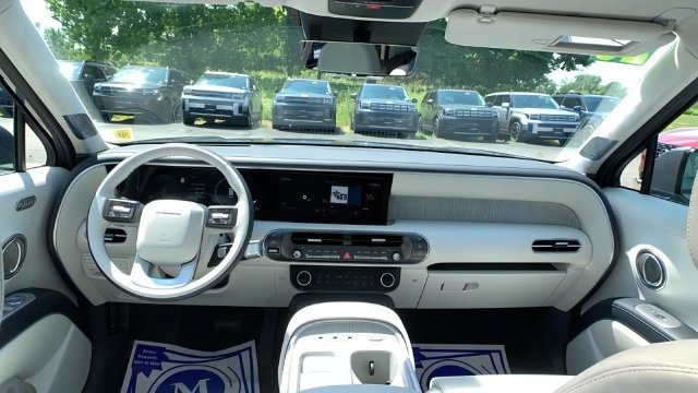 Certified 2026 Hyundai Palisade Calligraphy AWD/4WD image 21