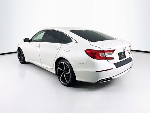 Used 2019 Honda Accord Sport image 5