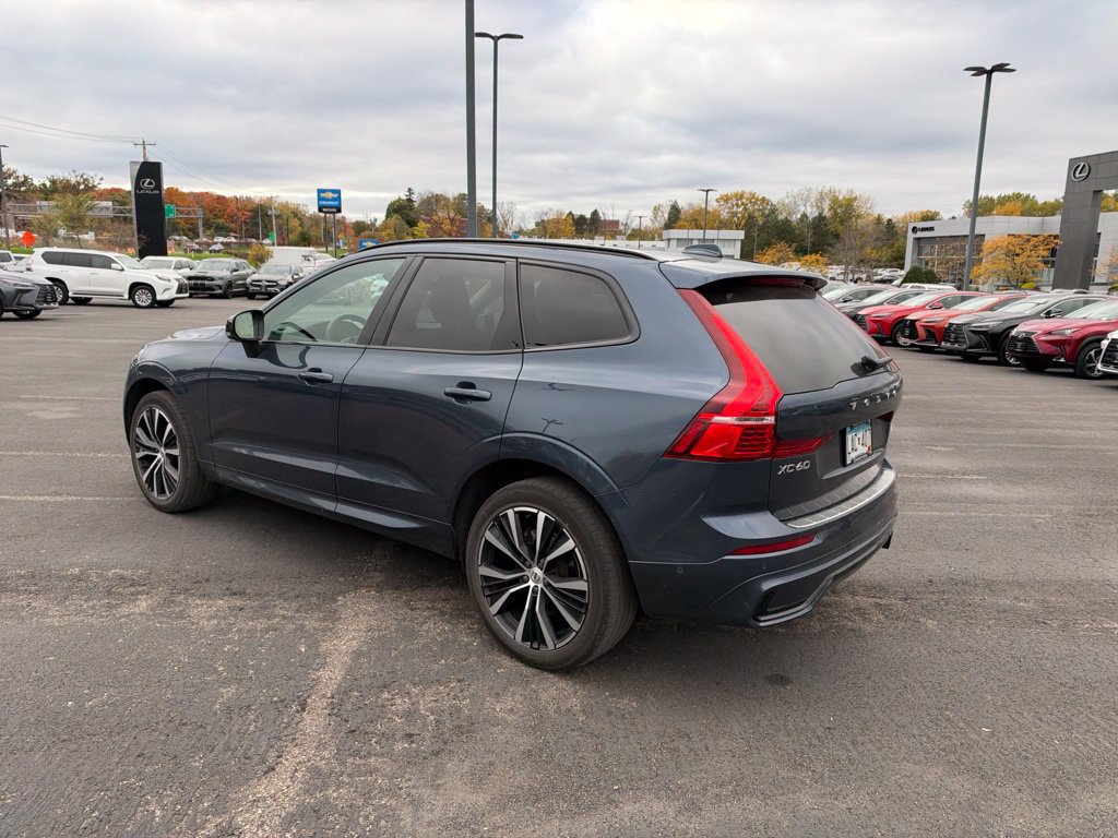 Used 2024 Volvo XC60 B5 Plus w/ Protection Package Premier AWD/4WD image 24