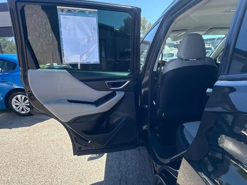 Used 2019 Subaru Forester w/ Alloy Wheel Package AWD/4WD image 11