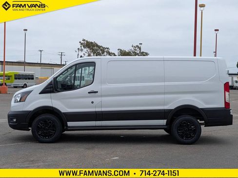 Used 2025 Ford Transit 250 Low Roof w/ Exterior Upgrade Package RWD image 4