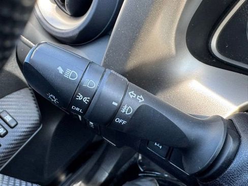 Used 2015 Toyota RAV4 XLE image 24