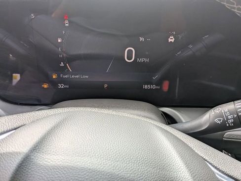 Certified 2025 Buick Encore GX Preferred FWD image 16