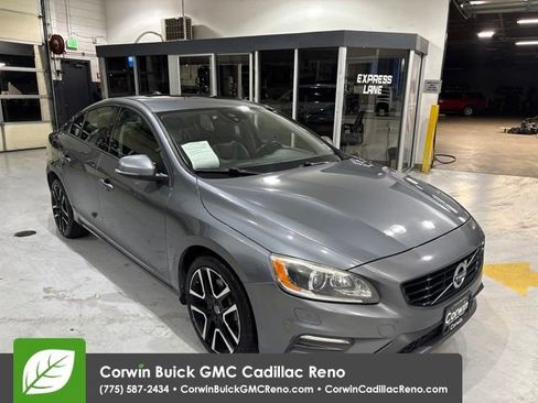 Used 2017 Volvo S60 T5 Dynamic AWD/4WD image 4