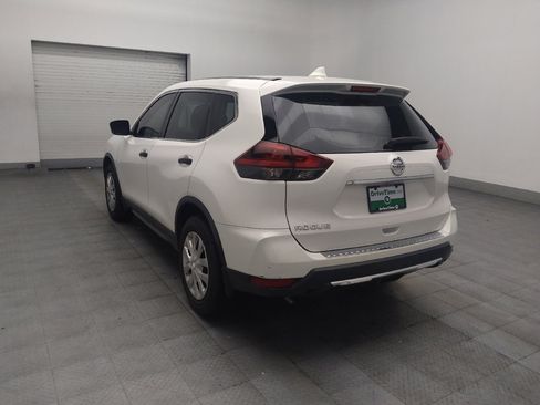 Used 2018 Nissan Rogue S FWD image 5