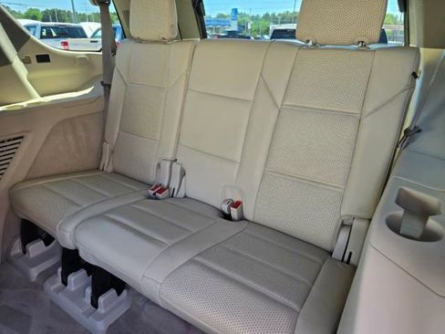 Used 2021 Cadillac Escalade Sport Platinum RWD image 34