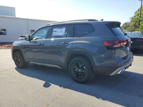 New 2026 Volkswagen Atlas Peak Edition AWD/4WD image 6