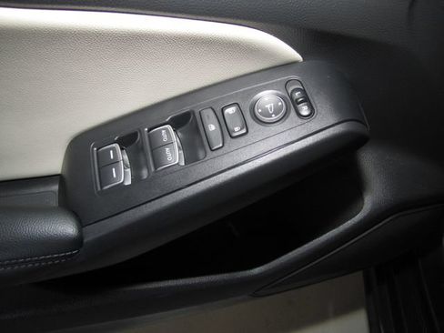 Certified 2022 Honda Civic EX-L image 12
