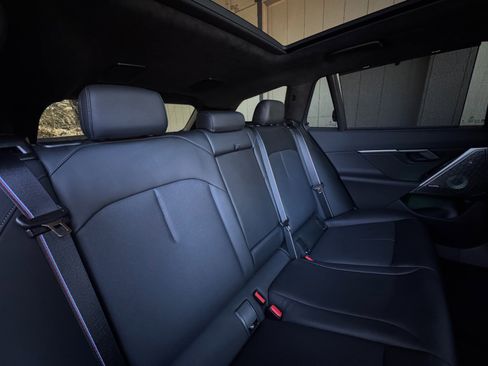 Used 2025 BMW M5 Touring image 33