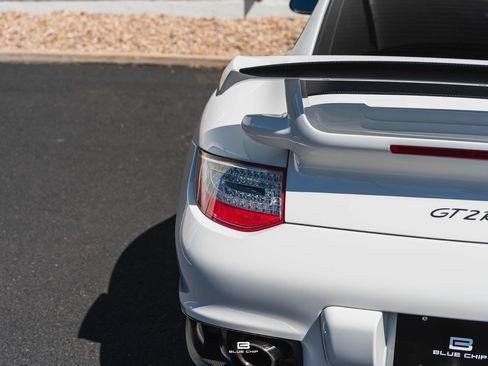 Used 2011 Porsche 911 GT2 RS RWD image 33