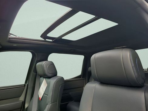 New 2026 Toyota Tundra Platinum image 30