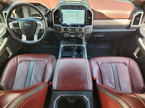 Used 2022 Ford F250 Platinum w/ FX4 Off-Road Package AWD/4WD image 26