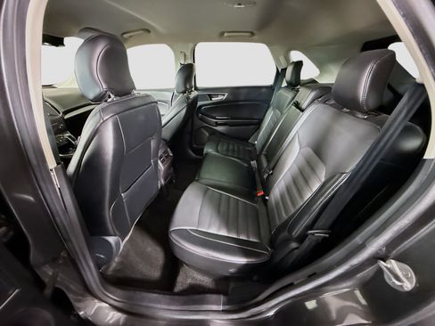 Used 2017 Ford Edge SEL w/ Equipment Group 201A FWD image 25