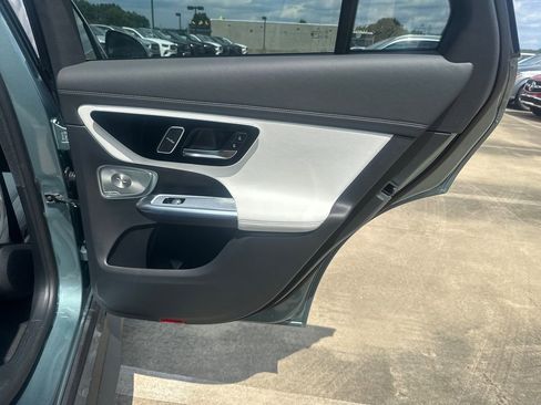 Used 2026 Mercedes-Benz GLC 350e 4MATIC image 19