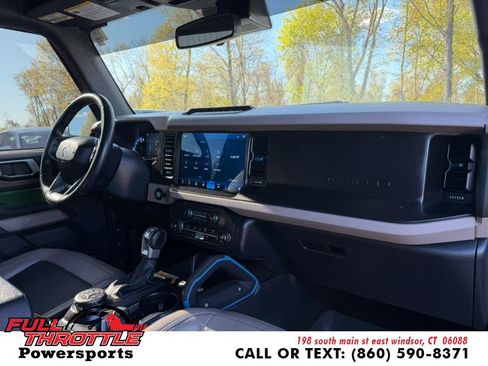 Used 2023 Ford Bronco Wildtrak AWD/4WD image 16