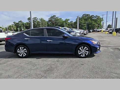 Used 2020 Nissan Altima 2.5 S FWD image 35