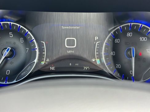 New 2025 Chrysler Pacifica Select image 15