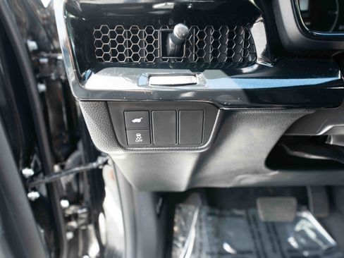 Used 2025 Honda CR-V Sport Touring image 11