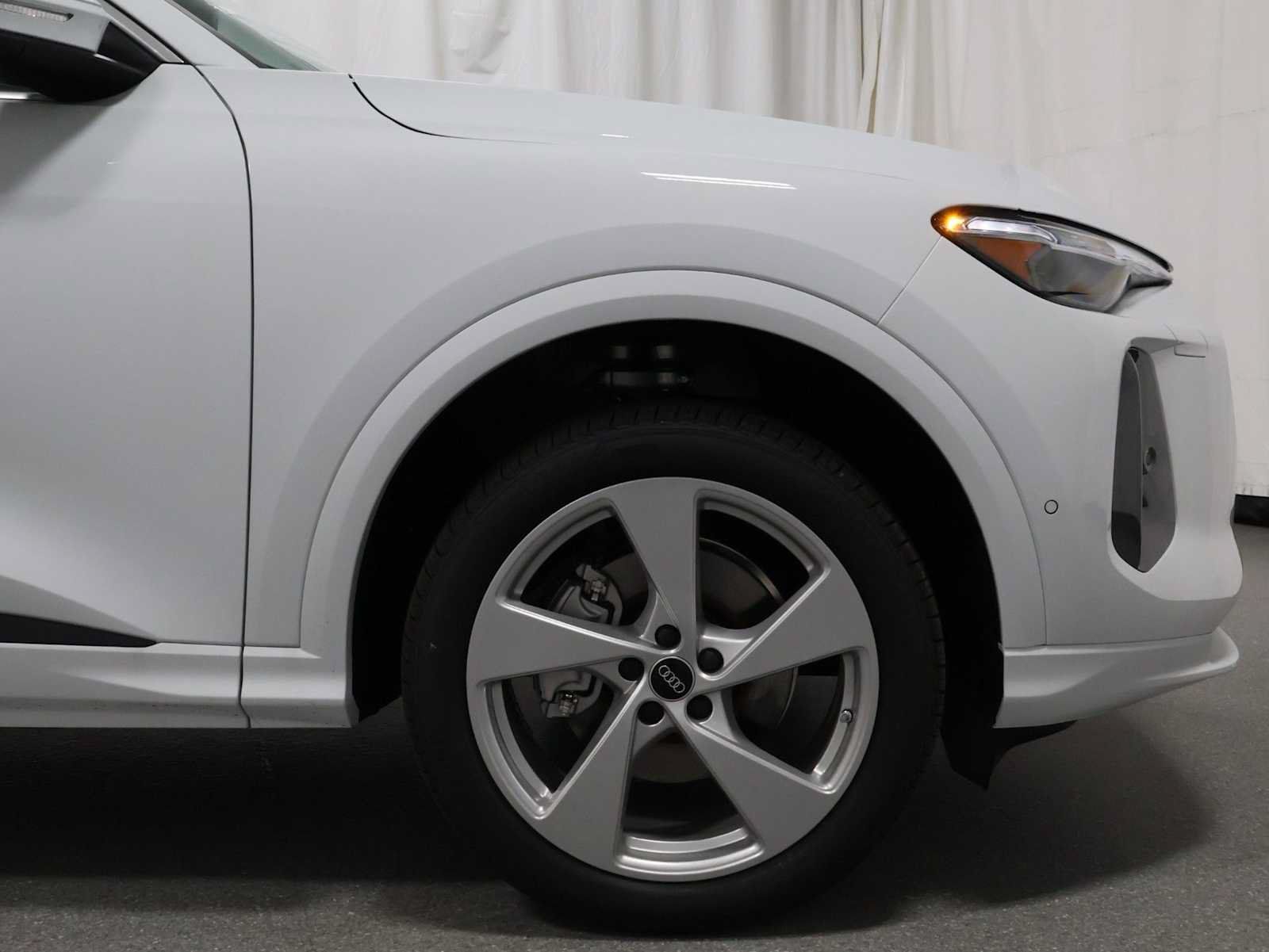 New 2026 Audi Q5 Premium AWD/4WD image 11