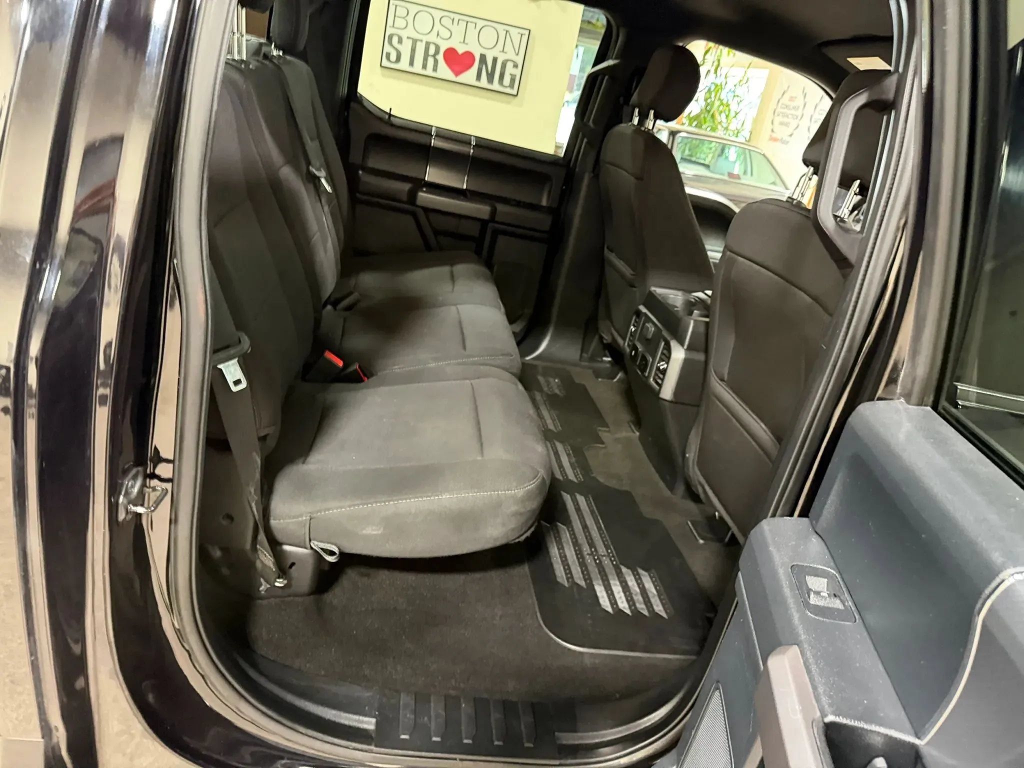 Used 2020 Ford F150 XLT w/ Equipment Group 302A Luxury AWD/4WD image 31