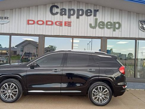 Used 2022 GMC Terrain Denali w/ LPO, Floor Liner Package AWD/4WD image 2
