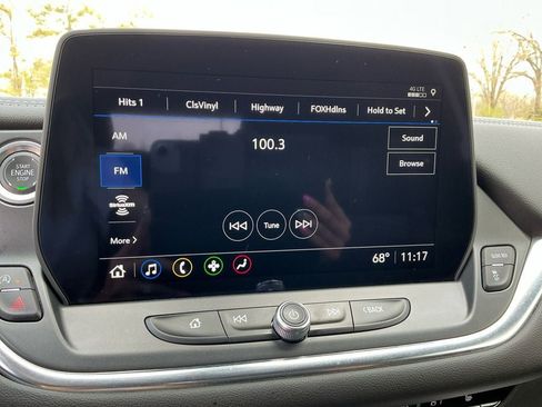 Used 2025 Chevrolet Blazer LT image 18