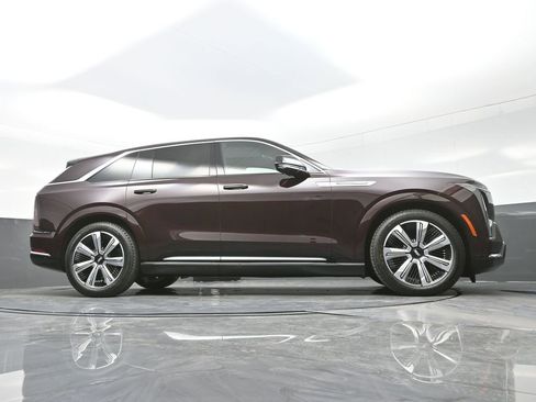 New 2026 Cadillac Escalade IQ Luxury 1 image 15