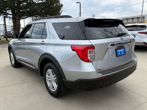 Used 2020 Ford Explorer XLT w/ Comfort Package AWD/4WD image 6
