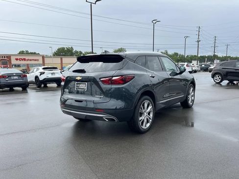 Used 2020 Chevrolet Blazer Premier w/ Driver Confidence II Package FWD image 5