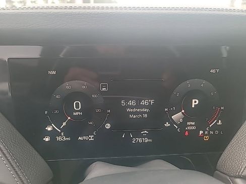 Certified 2025 GMC Yukon Denali image 19