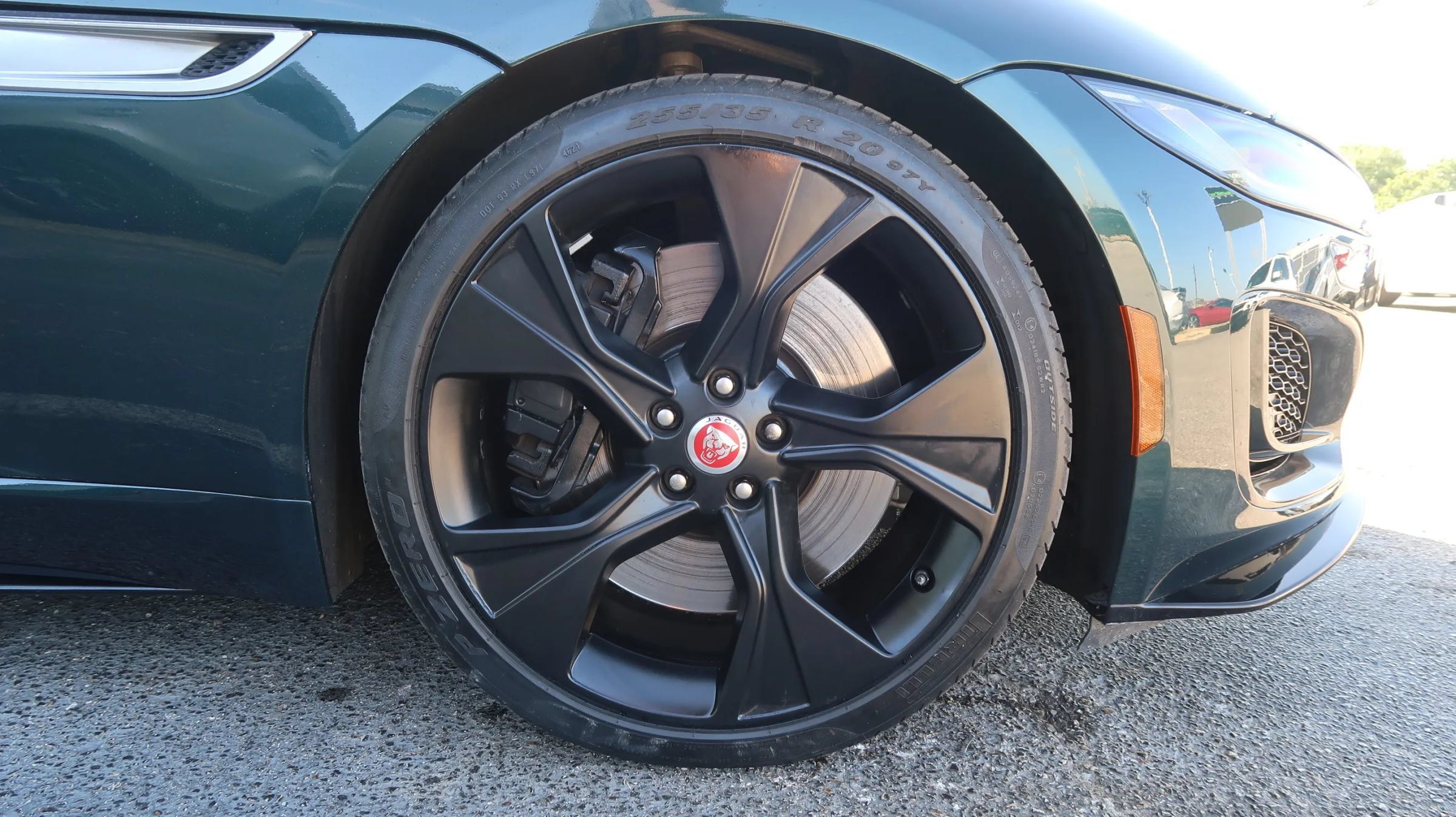 Used 2021 Jaguar F-TYPE R-Dynamic AWD/4WD image 47