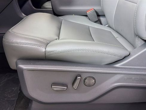 New 2026 Ford Expedition Active RWD image 24
