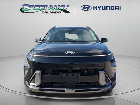 Used 2024 Hyundai Kona Limited AWD/4WD image 3