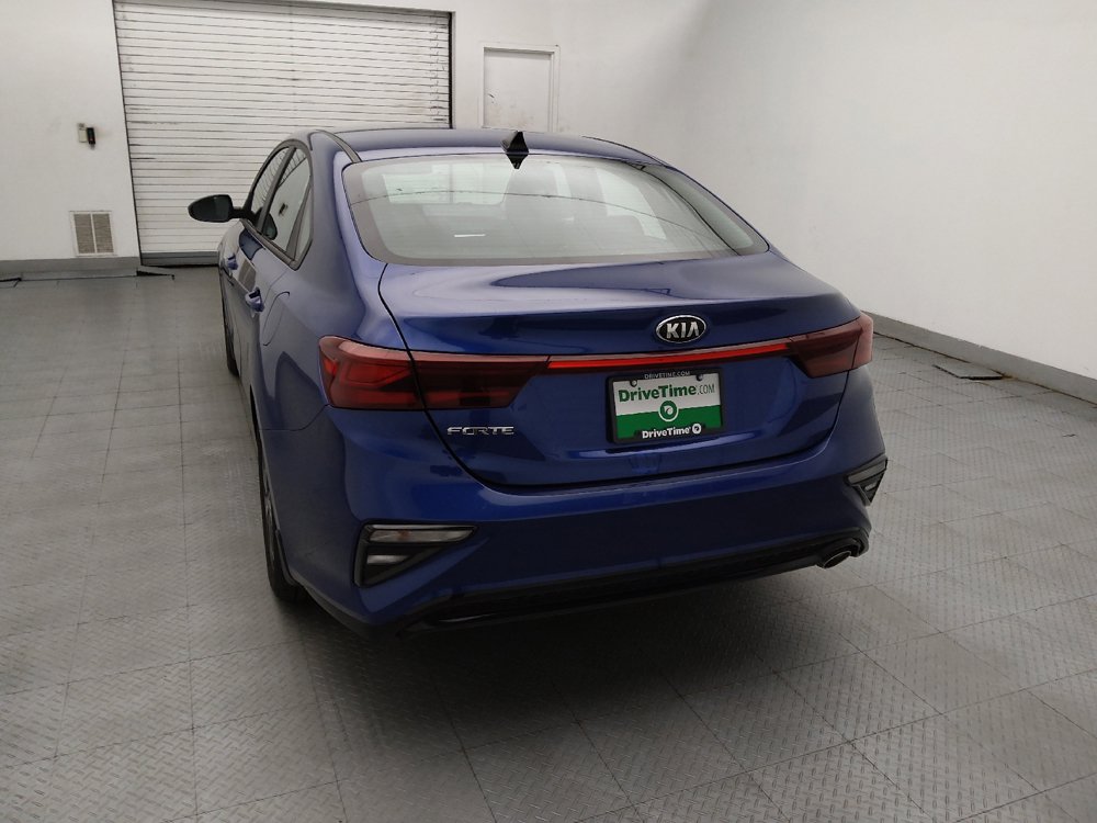 Used 2020 Kia Forte LXS FWD image 6