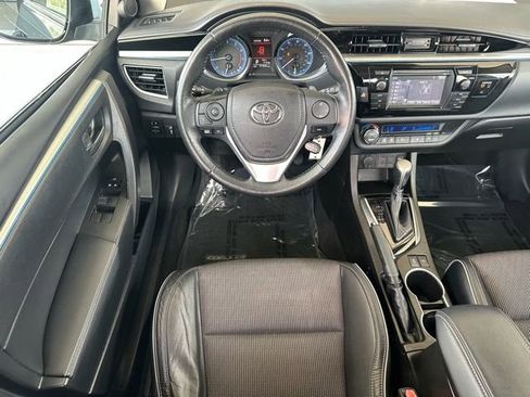 Used 2015 Toyota Corolla S image 10