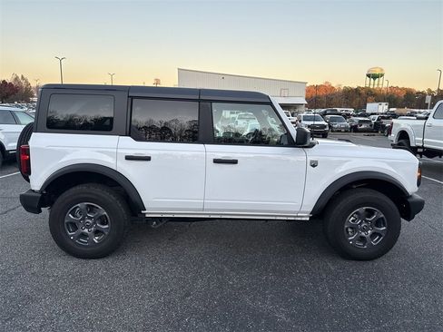 Used 2025 Ford Bronco Big Bend image 8
