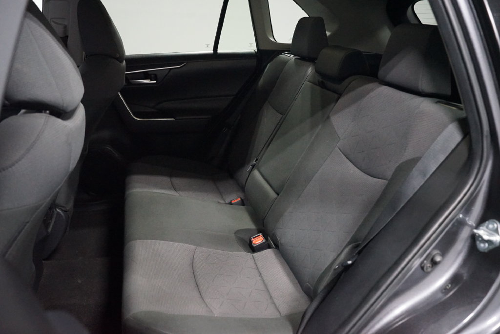 Certified 2025 Toyota RAV4 XLE FWD image 29
