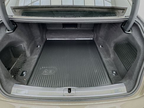 Used 2021 Audi A8 L 3.0T w/ Executive Plus Package image 17