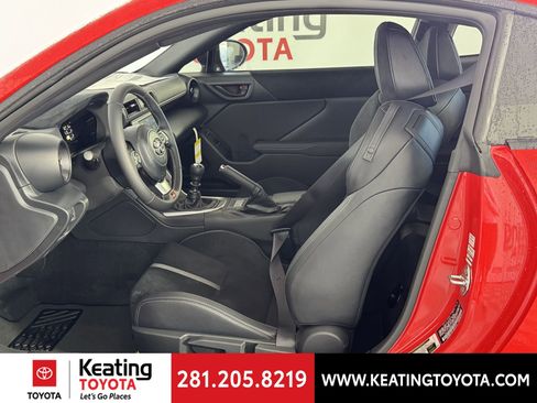 New 2026 Toyota GR86 Premium image 5