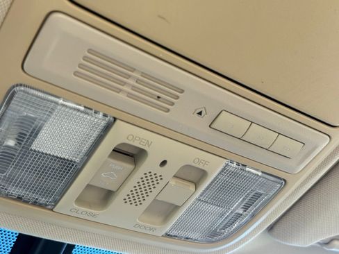 Used 2012 Acura TSX Sedan image 29