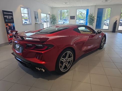 Used 2026 Chevrolet Corvette Stingray Premium Cpe w/ Z51 Performance Package RWD image 5