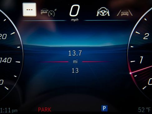 New 2026 Mercedes-Benz E 350 4MATIC Sedan image 23