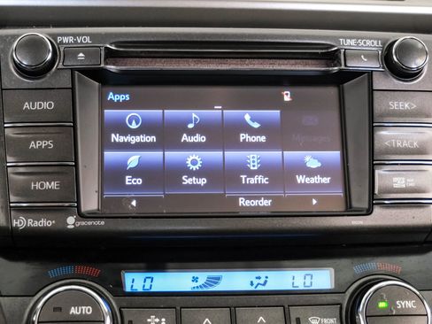 Used 2015 Toyota RAV4 Limited FWD image 28