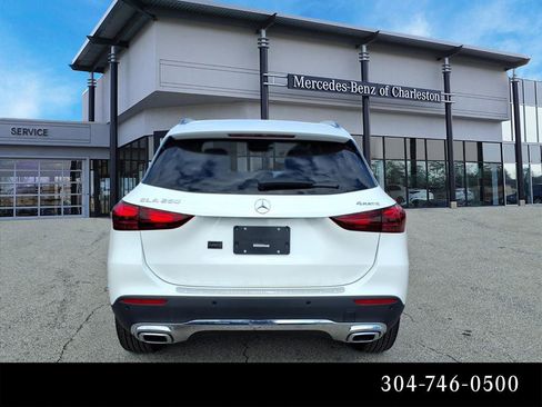 Used 2026 Mercedes-Benz GLA 250 4MATIC image 4